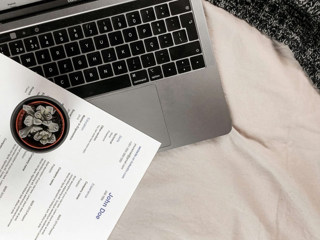 Make Renting Easy: Create a Rental Resume That Stands Out!