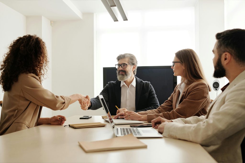 Do Agents Prefer Tenant Profiles Over Emails?